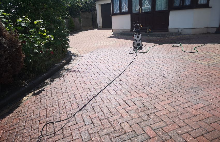 driveway cleaning South East London