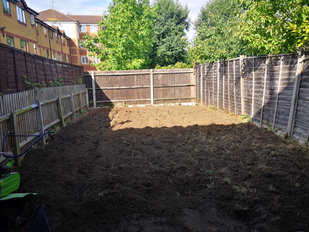 lawn turf services Woolwich