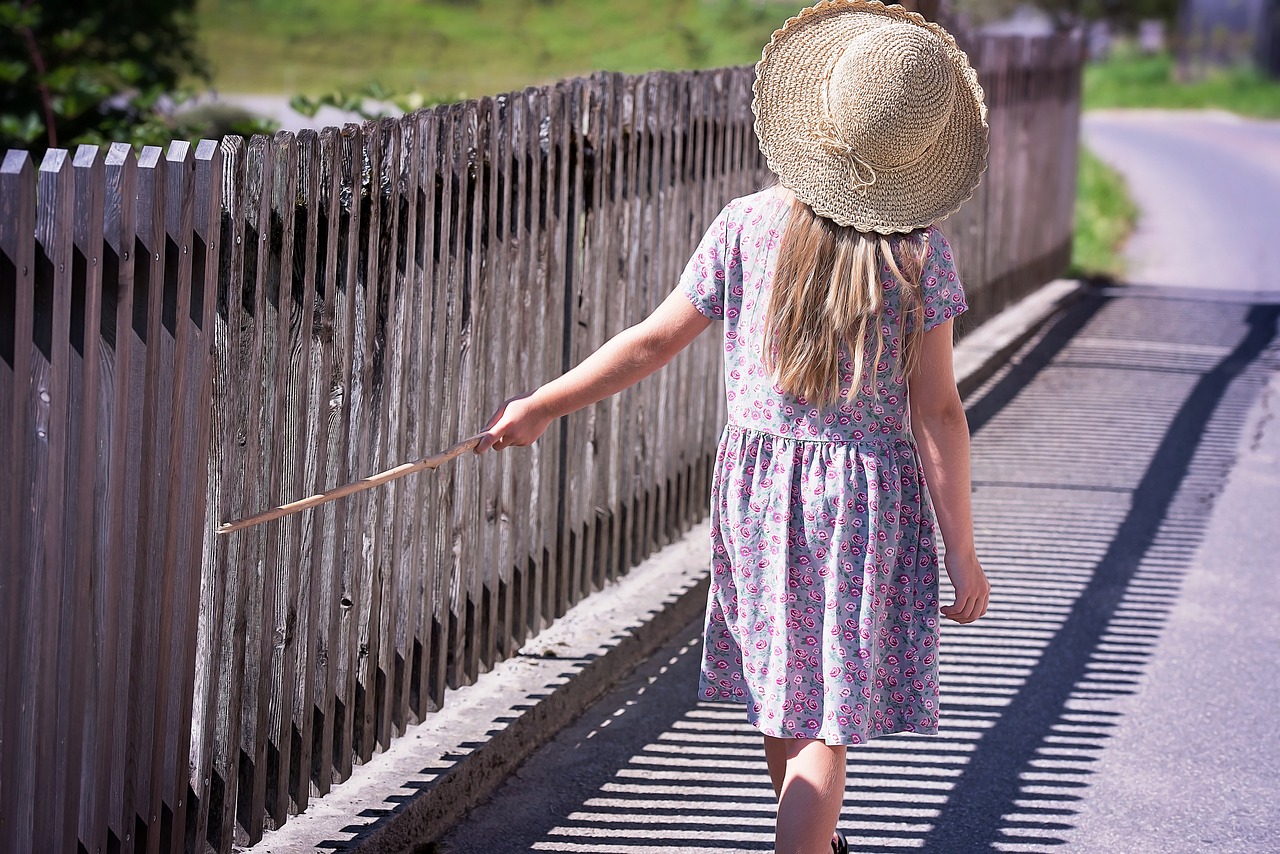 Garden Fence Panels for Windy Weather